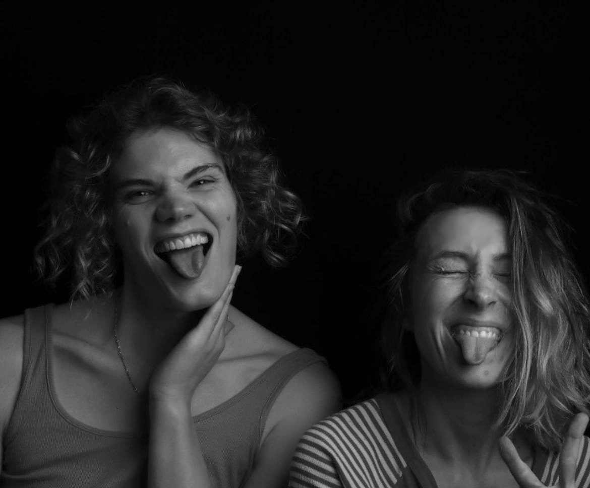 Participants in the Queer Friendships photography project